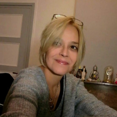 LUISE LECOMTE